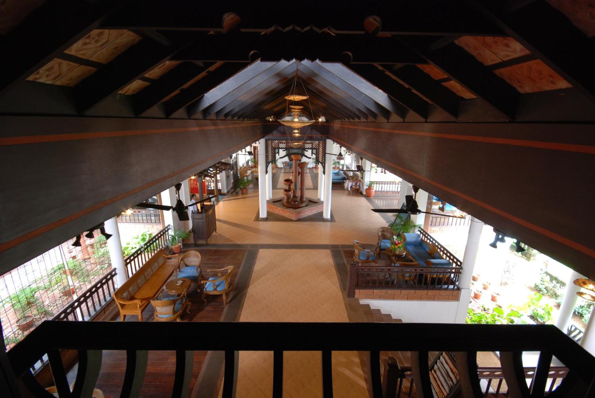 The Raviz Kadavu, Kozhikode Hotel Exterior photo